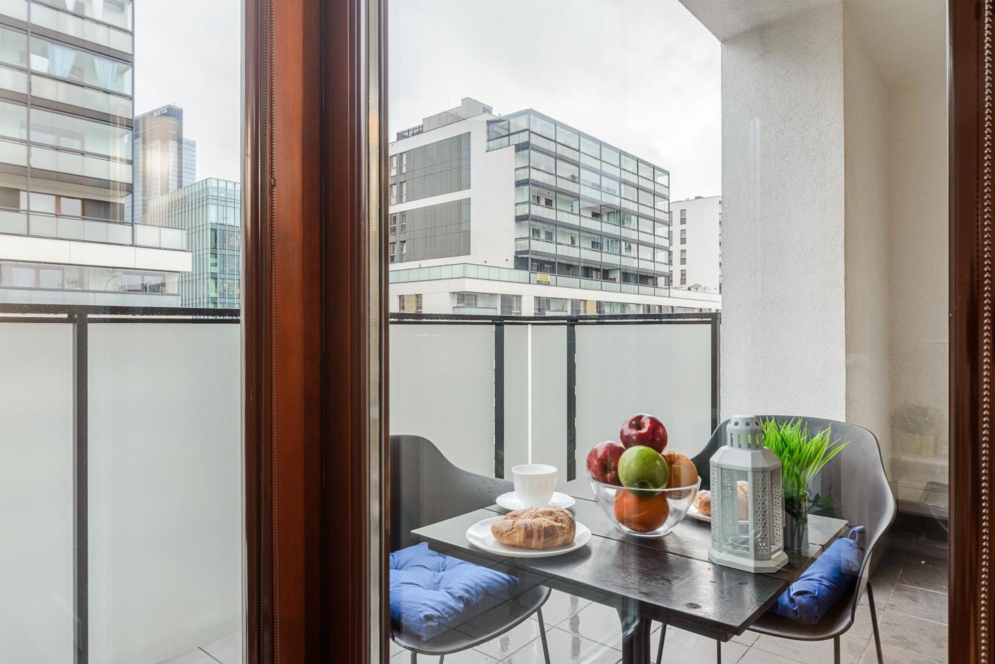 Luxury Apartments Mennica Residence With Parking ワルシャワ エクステリア 写真