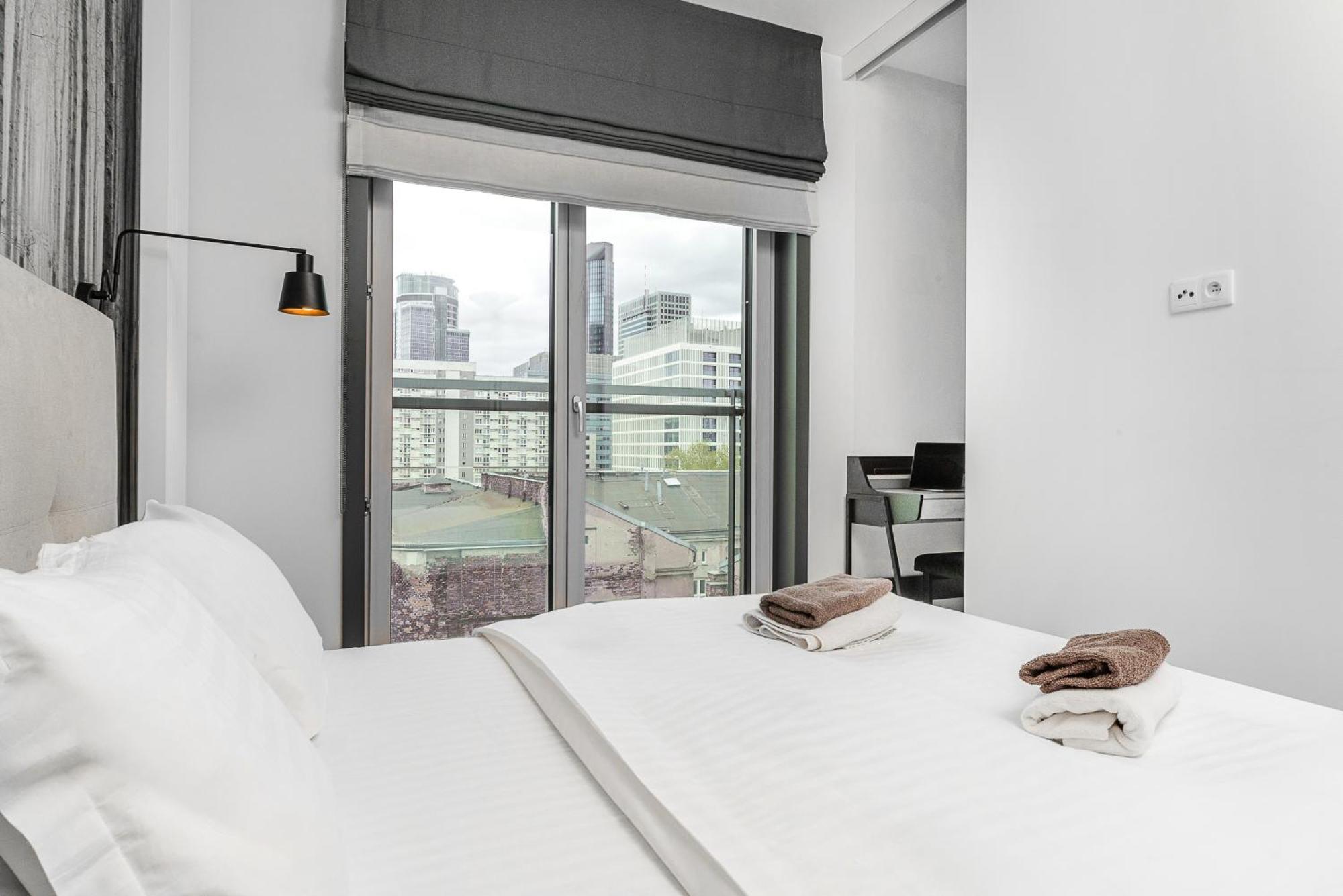 Luxury Apartments Mennica Residence With Parking ワルシャワ エクステリア 写真